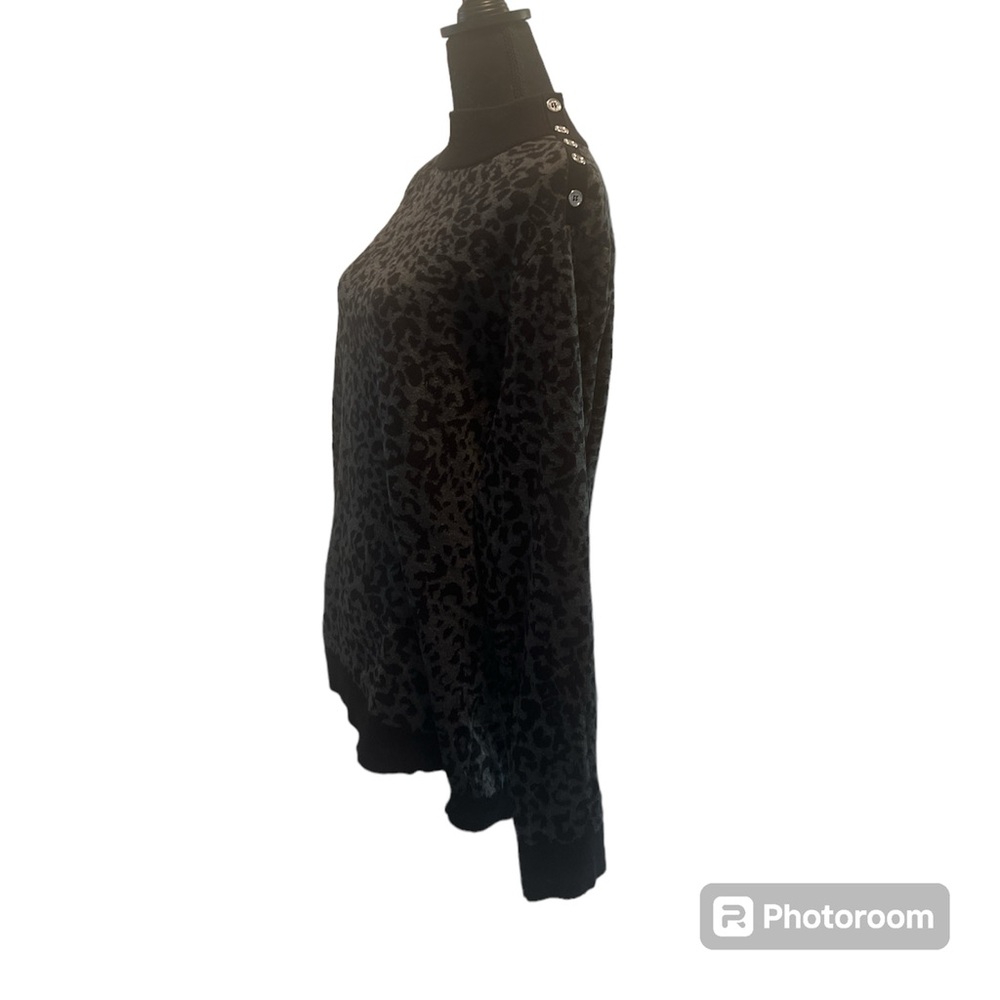 Leopard Print Turtleneck - image 4